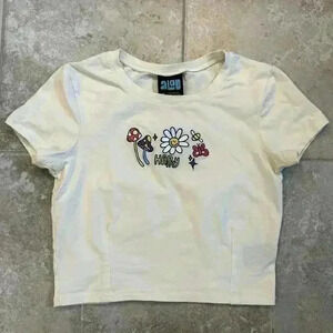 Zumiez ALab Happy Flower Embroidered 90s Crop T-Shirt Size Medium